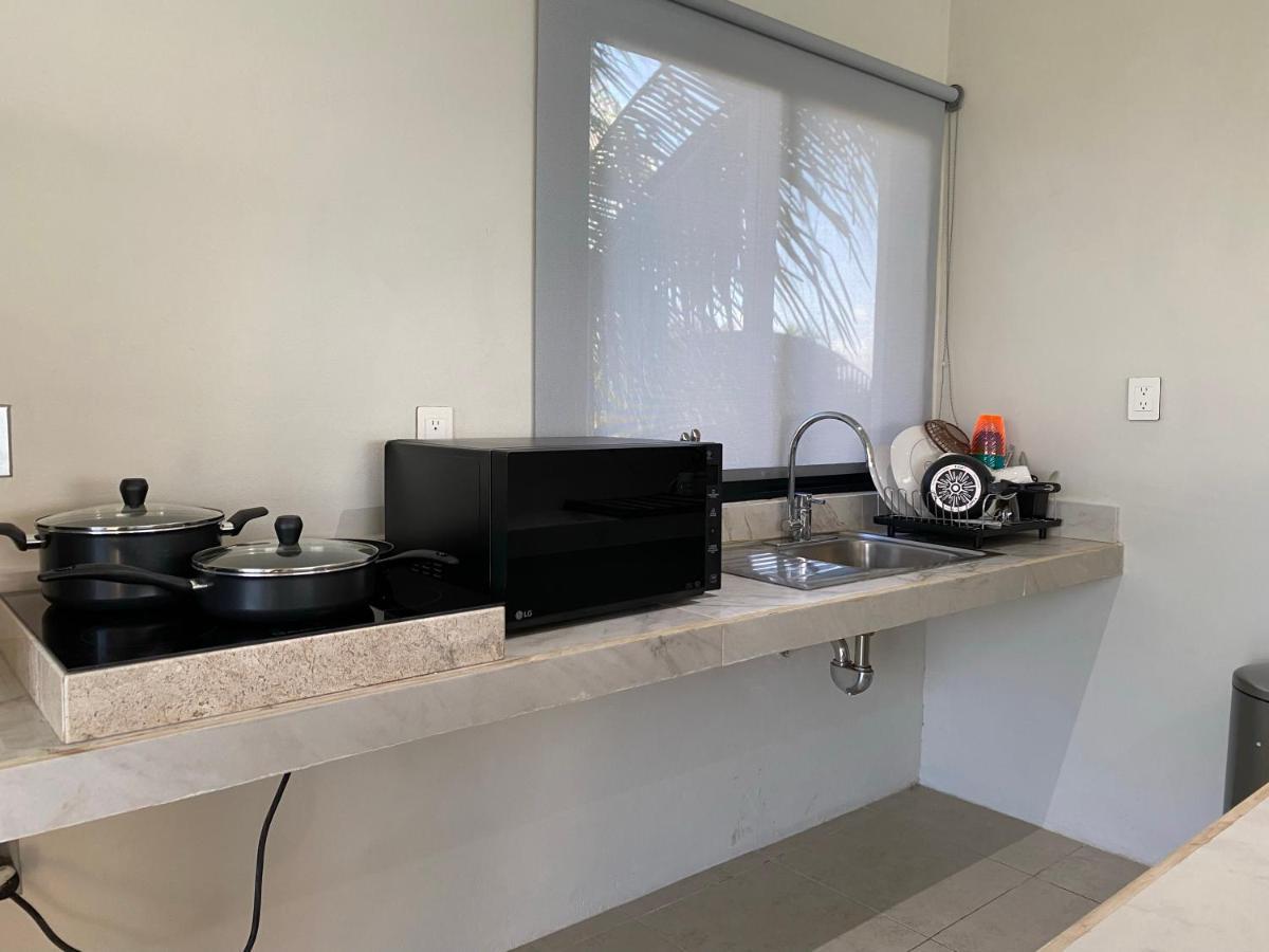 Cuxos Hotel Beachfront 女人岛 外观 照片