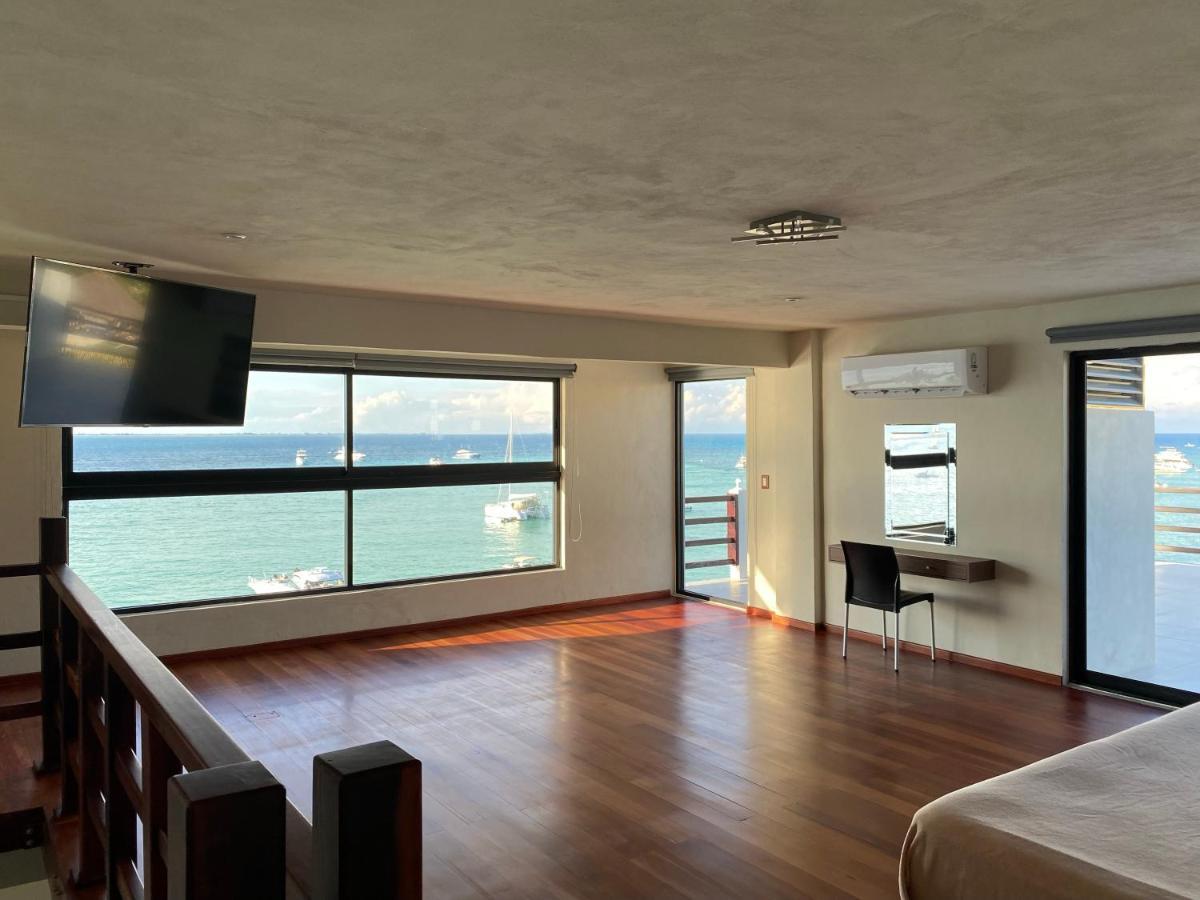 Cuxos Hotel Beachfront 女人岛 外观 照片